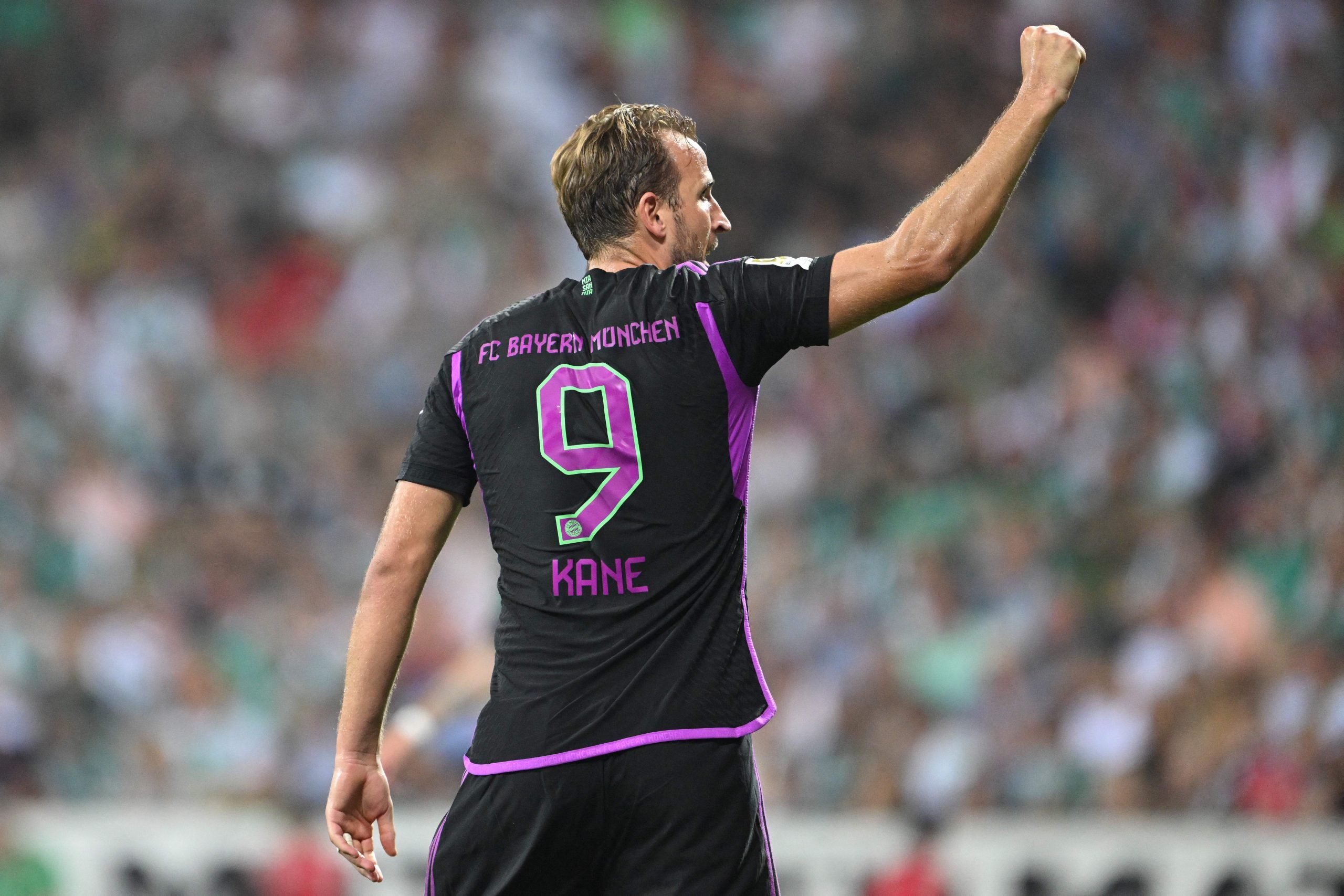 Harry Kane signs for Bayern Munich in Bundesliga record transfer