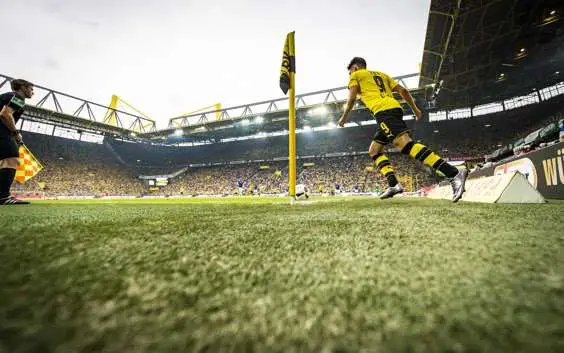 Borussia Dortmund Corner Kick