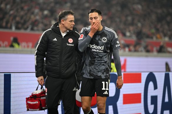 Frankfurt striker Ebnoutalib is set for a spell on the sidelines.