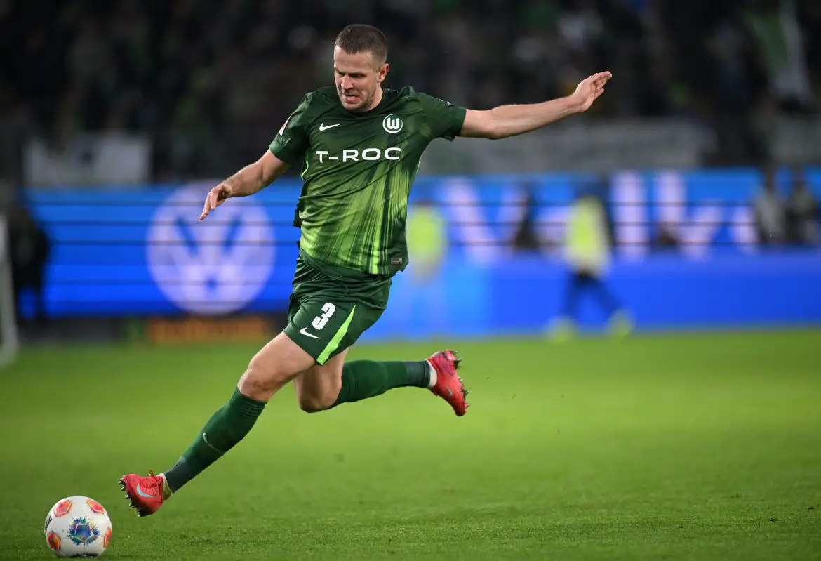 VfL Wolfsburg defender Denis VAvro.