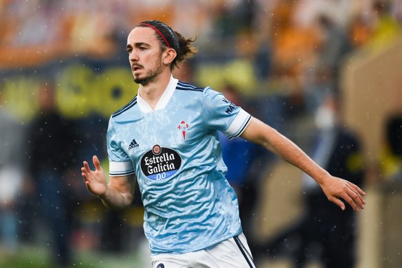 Scottish midfielder Jordan Holsgrove playing in La Liga.